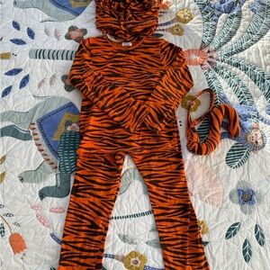 Orange Tiger Striped Costume Set - Size 6/7